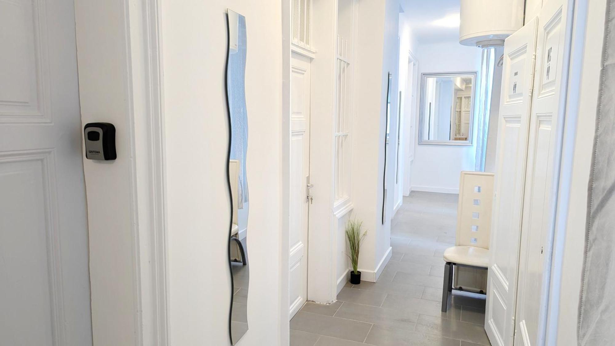 וינה Cozy Rooms In Lugner City Area מראה חיצוני תמונה