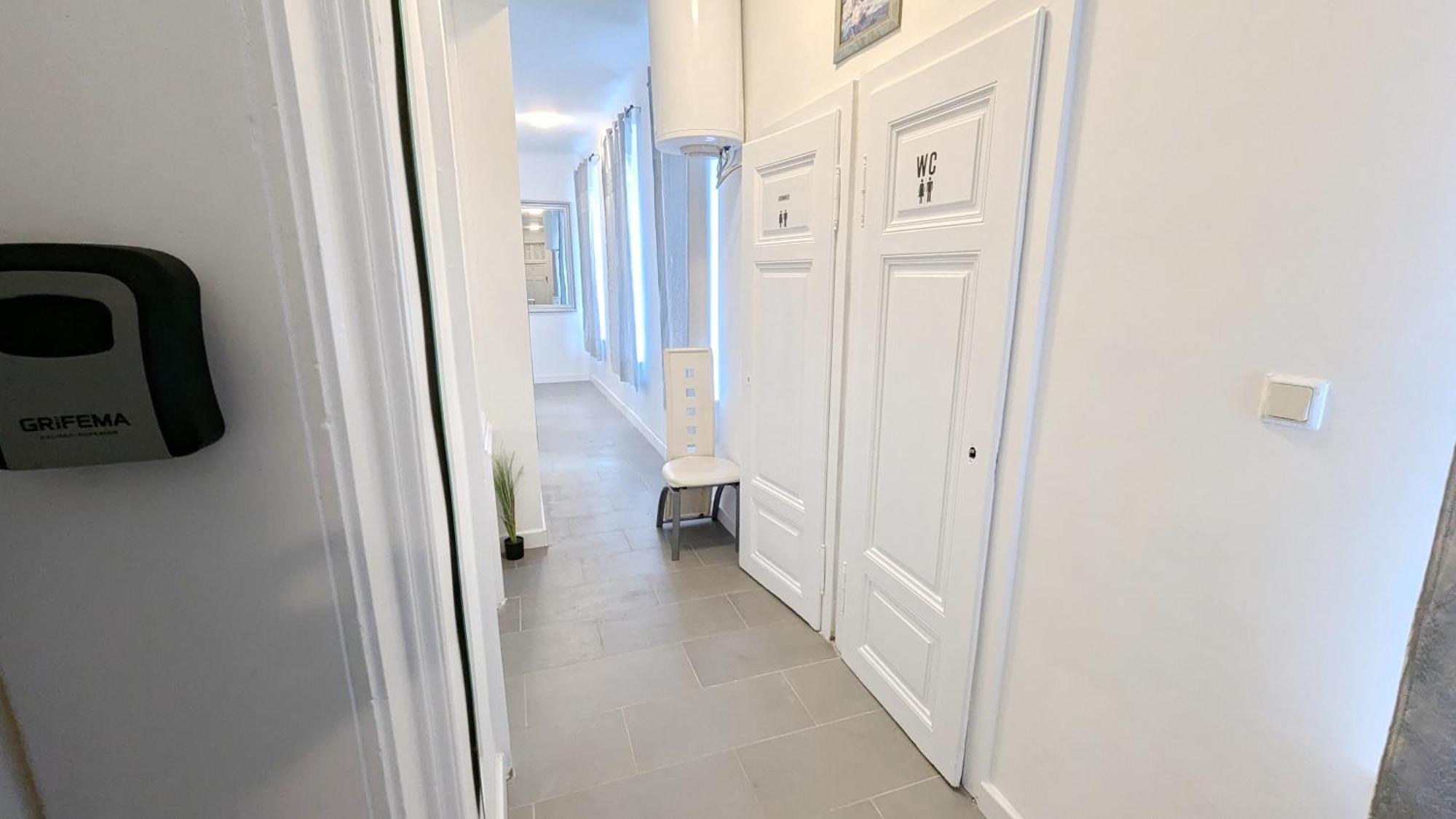 וינה Cozy Rooms In Lugner City Area מראה חיצוני תמונה
