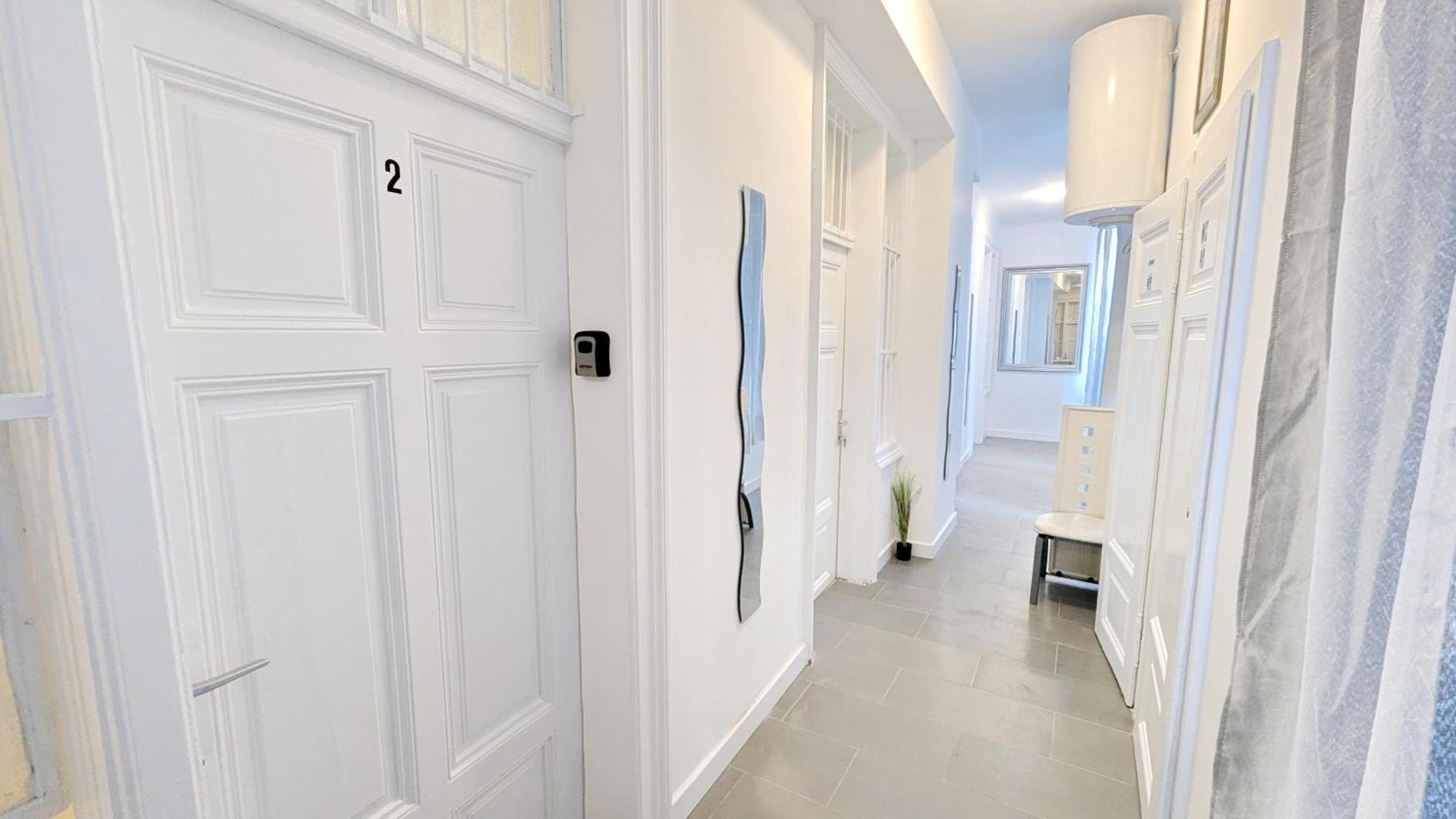 וינה Cozy Rooms In Lugner City Area מראה חיצוני תמונה