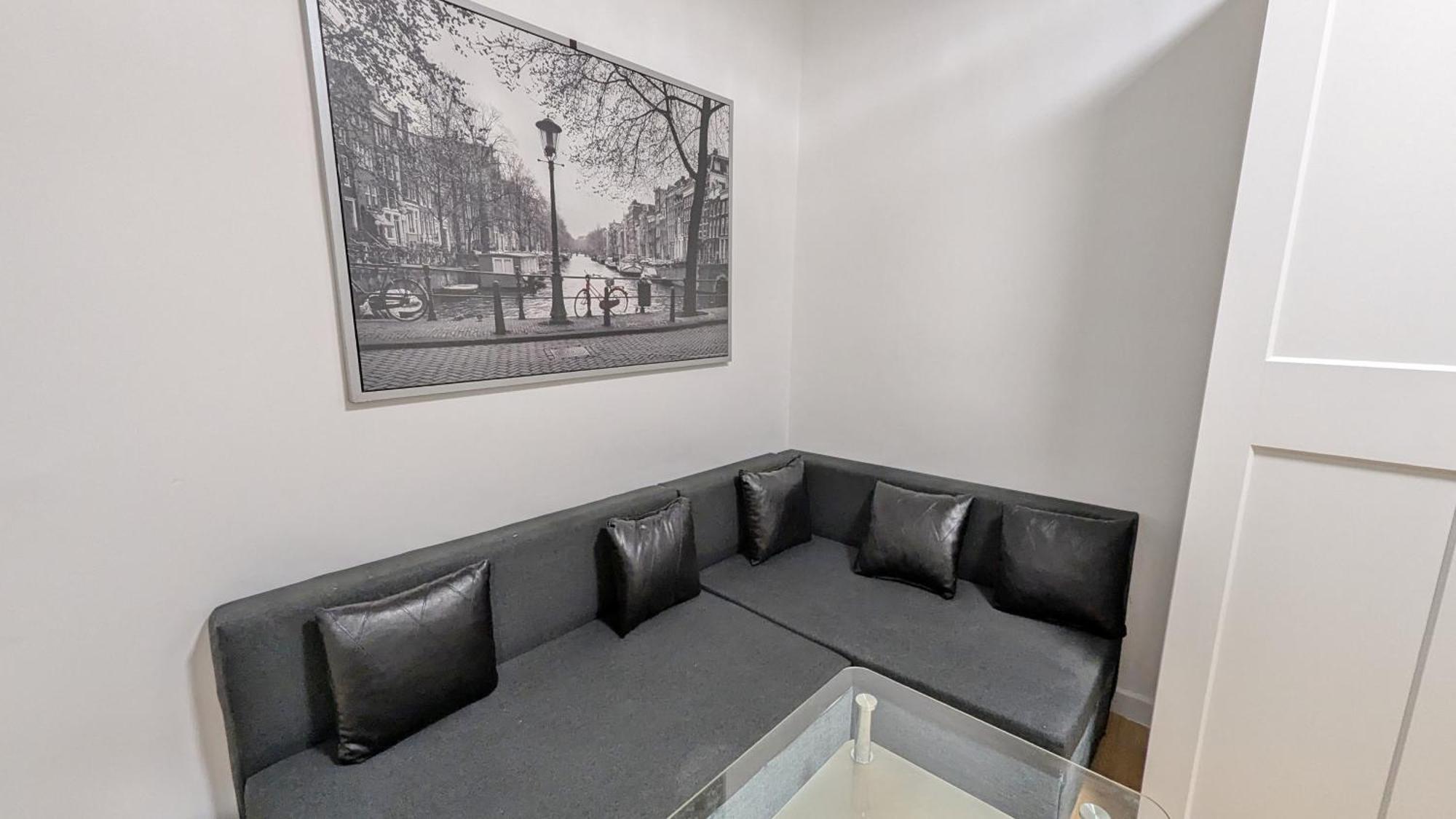 וינה Cozy Rooms In Lugner City Area מראה חיצוני תמונה